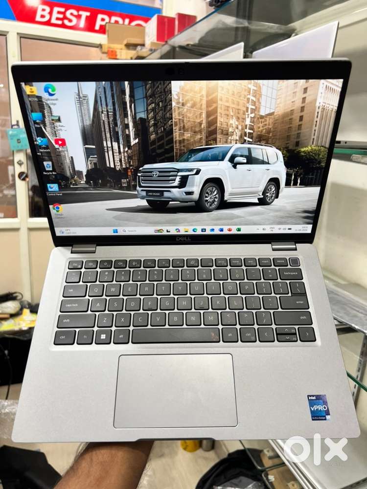 Dell i7 12th Generation Laptop 10 core cpu very Fast Laptop open box