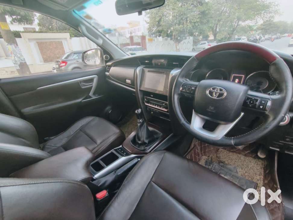 Toyota Fortuner 2.8 2wd Mt, 2017, Diesel