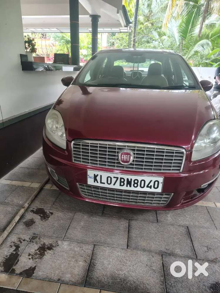 Fiat Linea Emotion 2010 Model