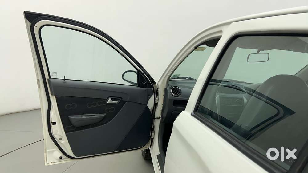 Maruti Suzuki Alto 800 Lxi, 2016, Petrol