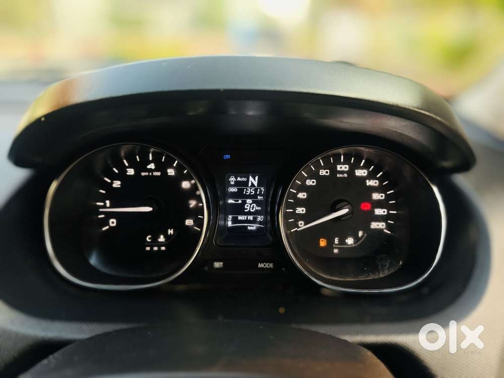 Tata Tiago 1.2 Revotron Xta, 2018, Petrol