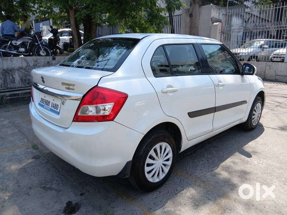 Maruti Suzuki Swift Dzire 1.2 Vxi Bsiv, 2015, Petrol