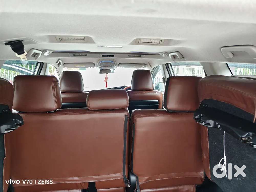 Toyota Innova Crysta 2.4 V 2022