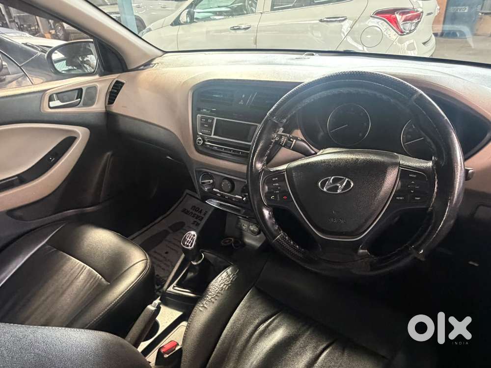 Hyundai Elite I20 Sportz (o) 1.4, 2017, Diesel