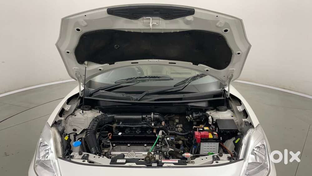 Maruti Suzuki Dzire 1.2 Zxi, 2023, Petrol