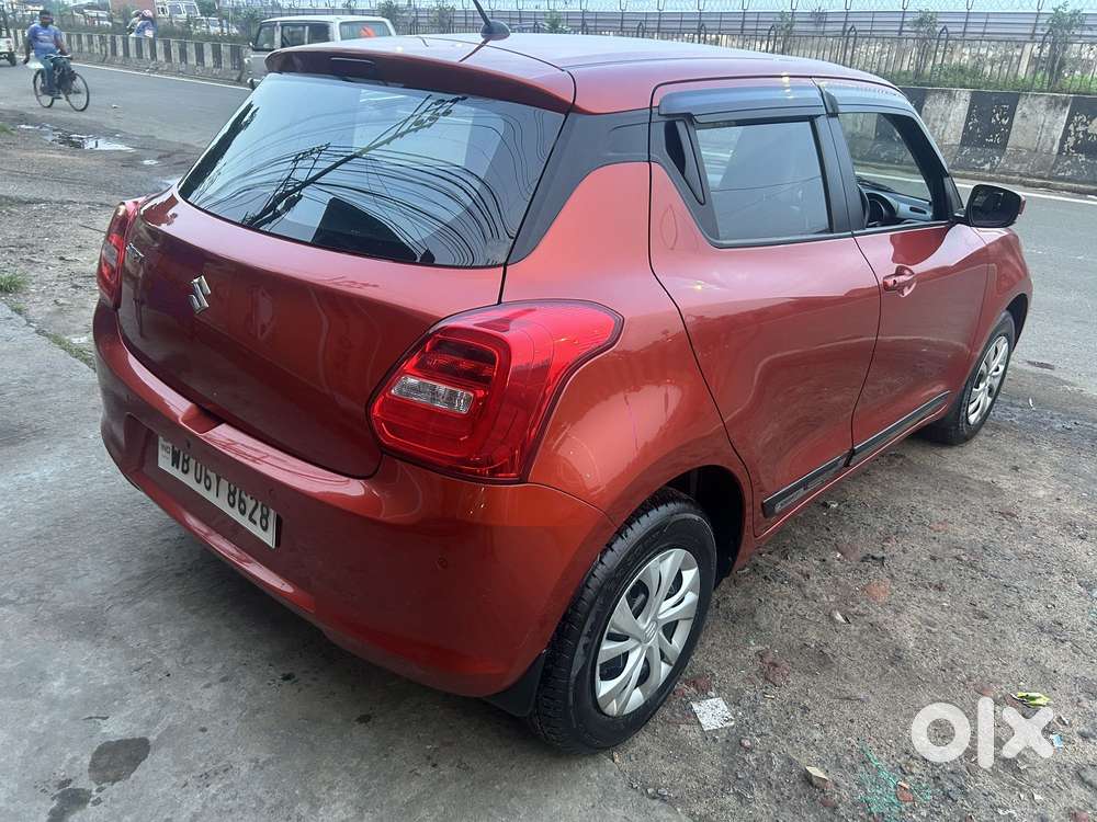 Maruti Suzuki Swift Vxi Optional, 2023, Petrol
