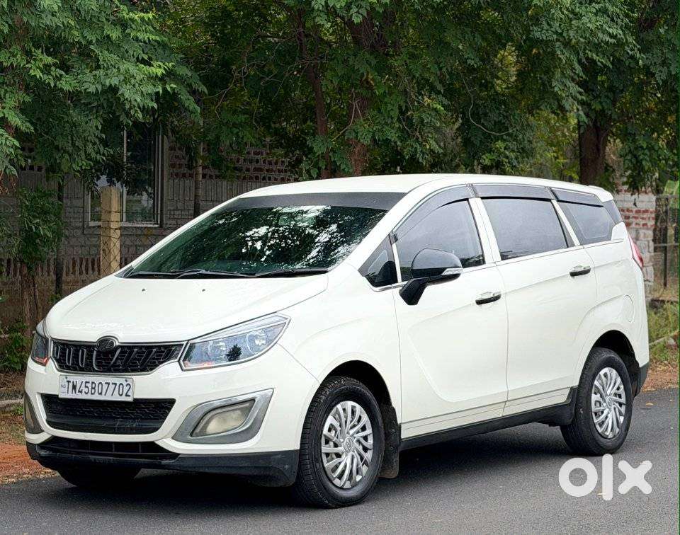 Mahindra Marazzo, 2019, Diesel