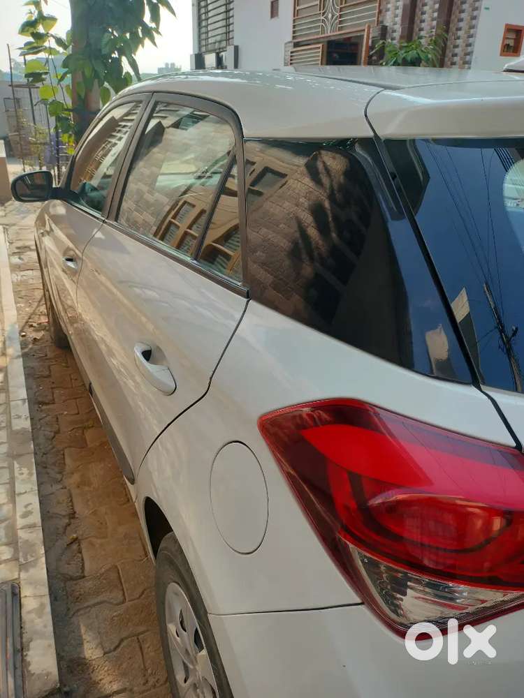 Hyundai New I20 2017 Petrol Well Maintained