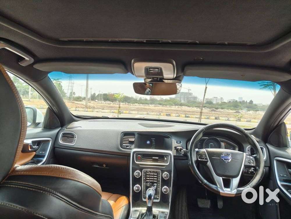 Volvo S60 D5 Inscription, 2015, Diesel