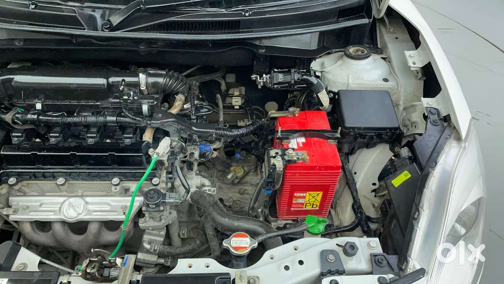 Maruti Suzuki Swift 1.3 Zxi, 2023, Petrol