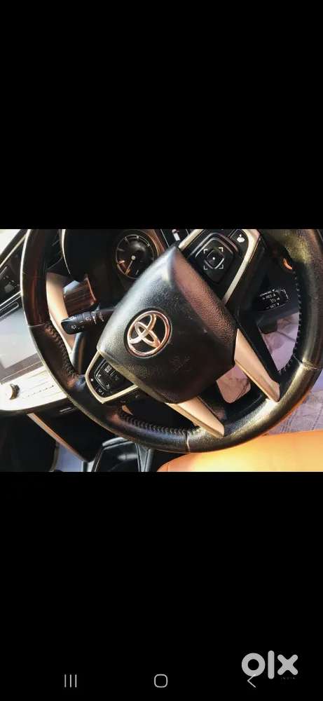 Toyota Innova Crysta 2019