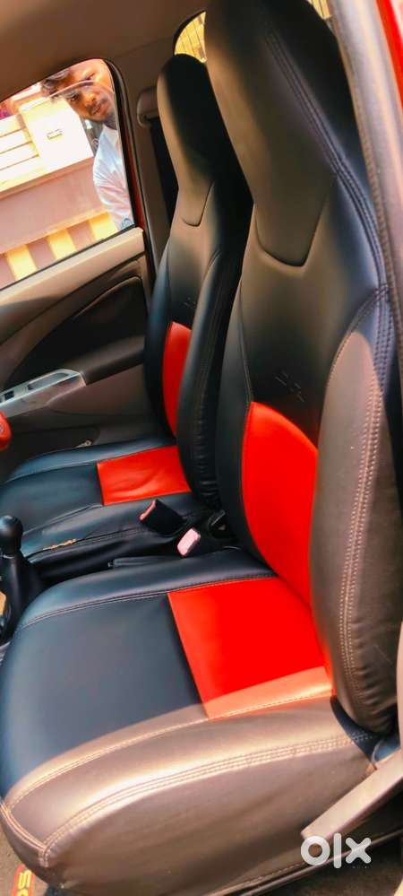 Toyota Etios, 2011, Petrol