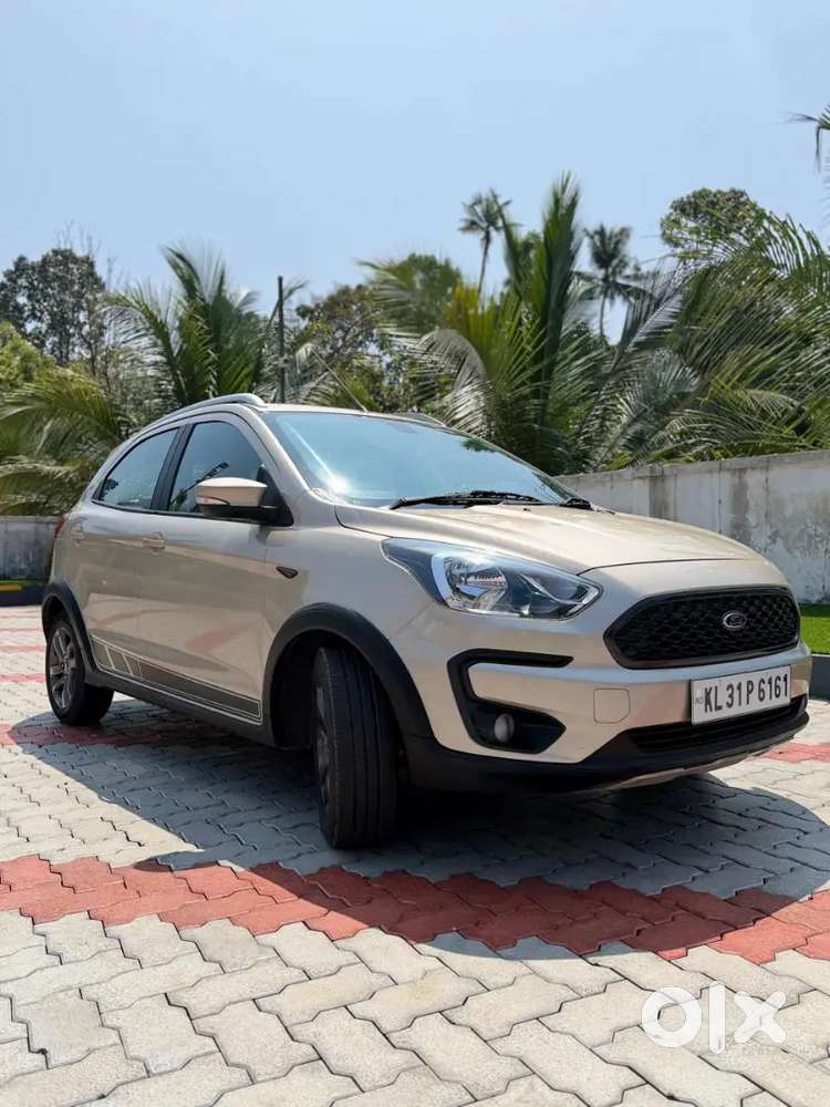 Freestyle Diesel Titanium Plus 6 Airbags Single Owner