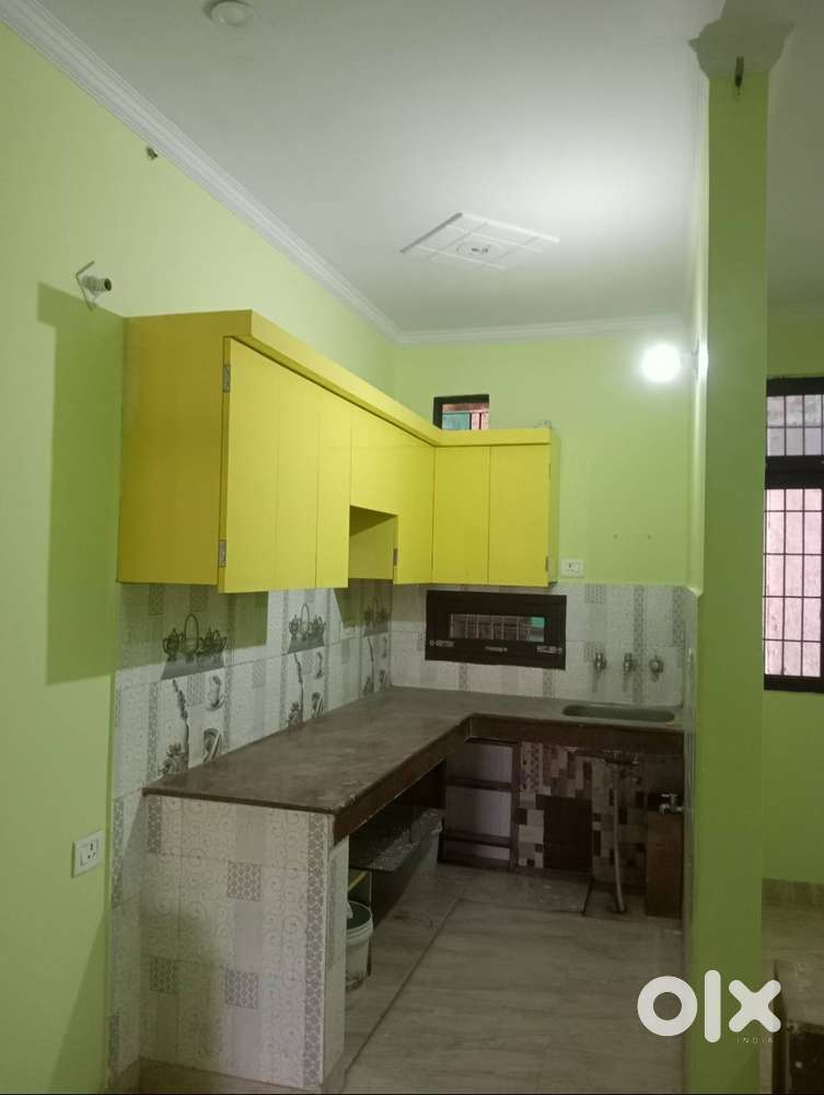 2 Room Set for RENT near Dwarka Mor Metro stn
