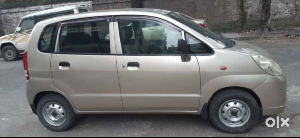 Maruti Suzuki Zen Estilo Lxi Bs Iv, 2010, Petrol