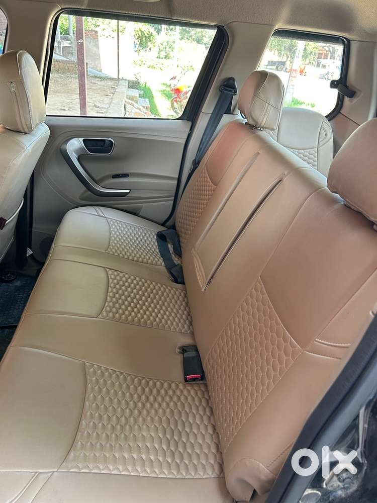 Mahindra Bolero Neo 2023 Diesel Manual
