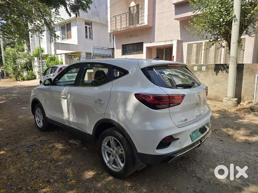 Mg Zs Ev 2025 Electric 10000 Km Driven