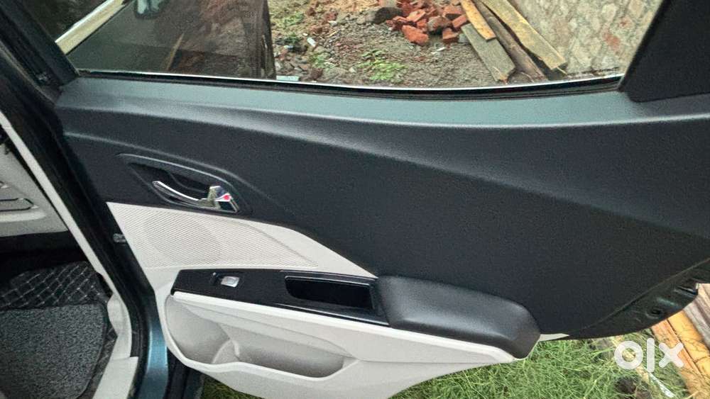 Mahindra Xuv300 W8 Option Diesel, 2019, Diesel