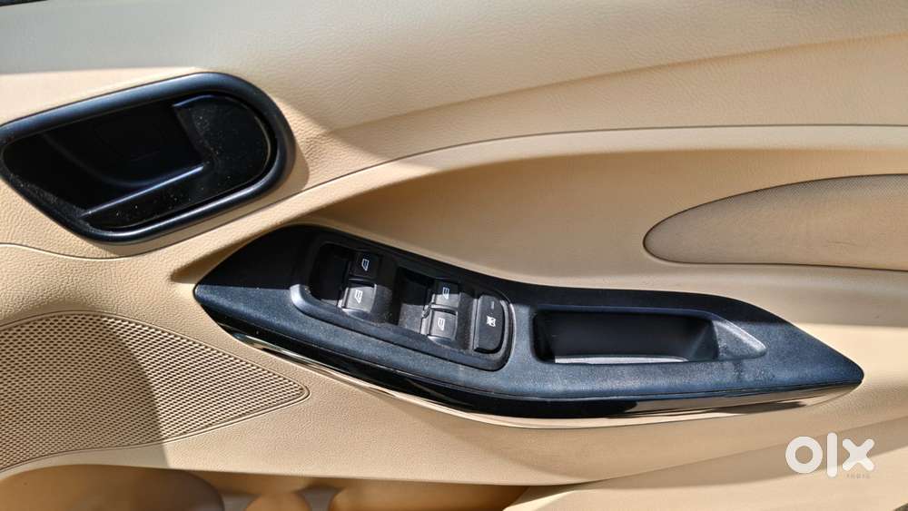 Ford Figo Aspire Titanium Plus, 2021, Petrol