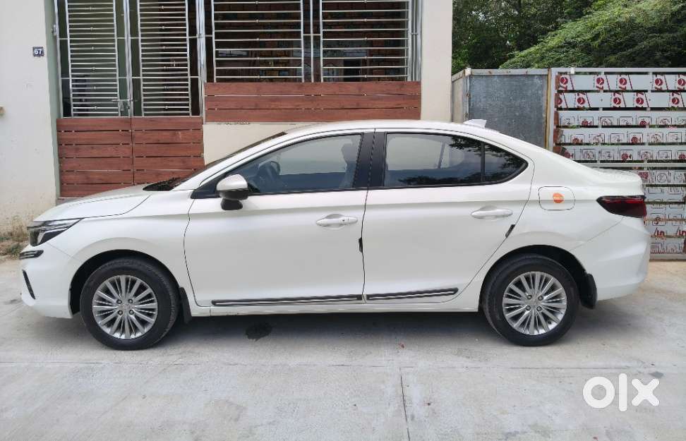 Honda City 1.5 V 5th Gen I-vtec Mt, 2021, Petrol