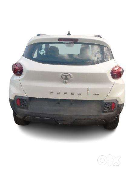 Tata Punch Accomplished Dazzle Sunroof Cng, 2023, Petrol