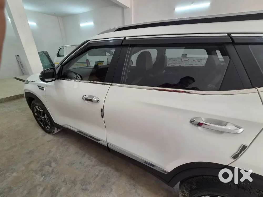 Kia Seltos 2023 Petrol Well Maintained