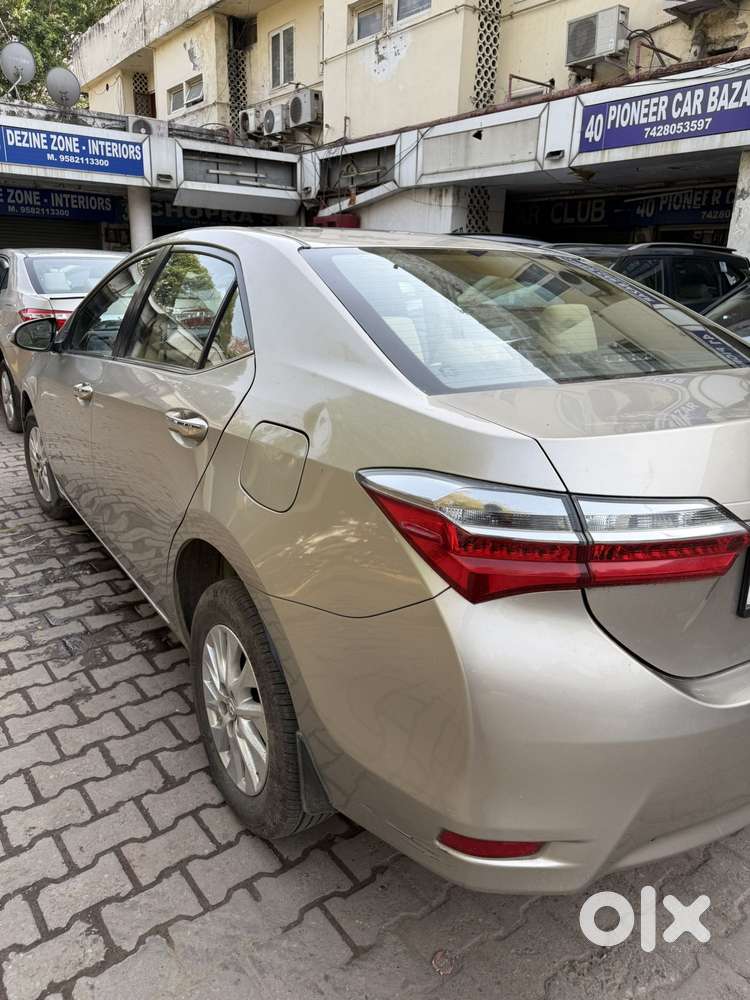 Toyota Corolla Altis