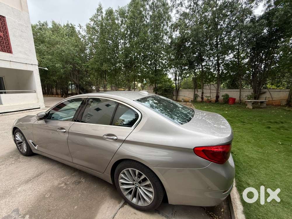 2018 Bmw 520d Luxury Line &ndash; Premium Luxuy Sedan