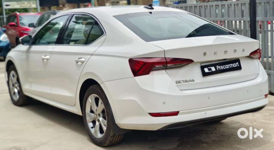 Skoda Octavia 2.0 Style Tsi At, 2021, Petrol