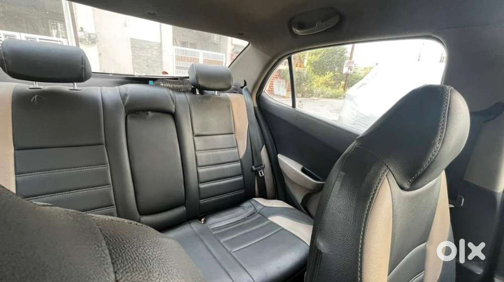 Hyundai Xcent Diesel , 30 Average
