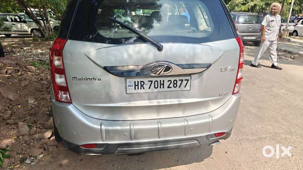 Mahindra Xuv500 2.2 W10, 2016, Diesel