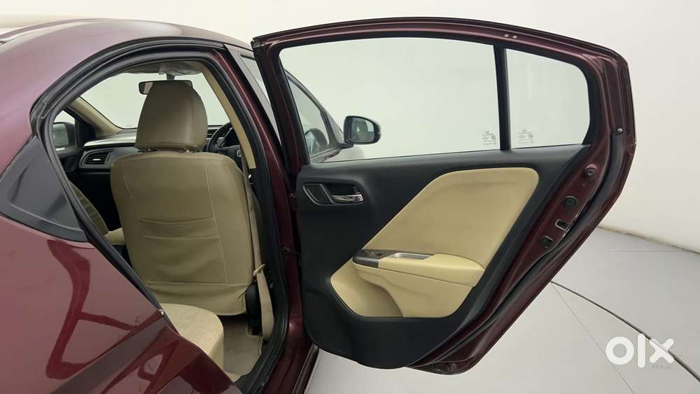 Honda City I-vtec S, 2015, Petrol