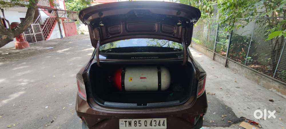 Hyundai Aura, 2021, Petrol