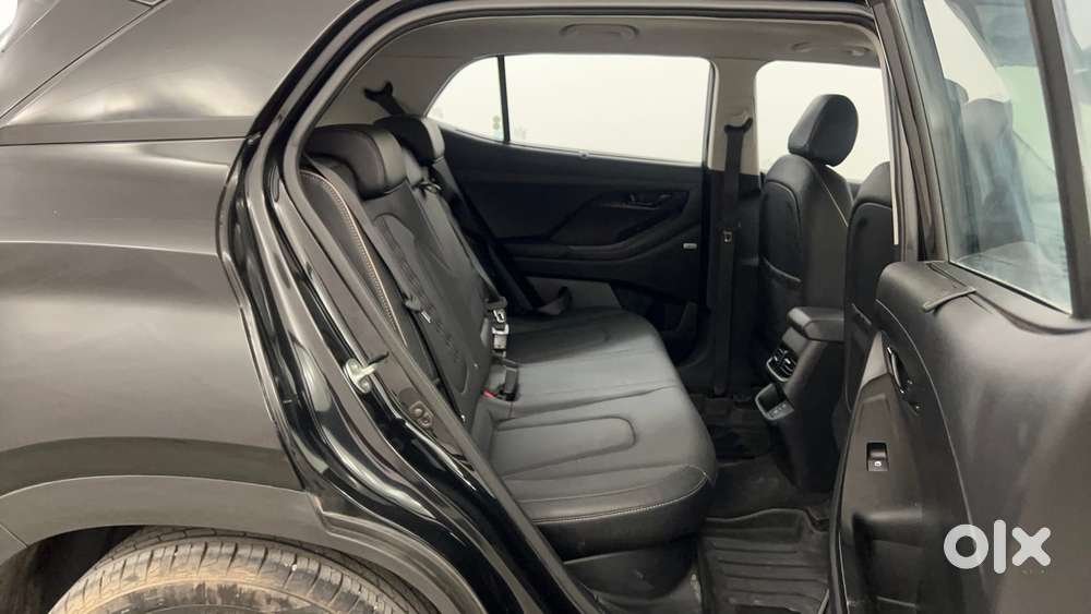 Hyundai Creta Sx (o) 1.5 Petrol Cvt Knight, 2025, Petrol