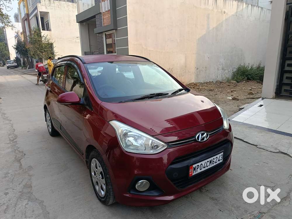 Hyundai Grand I10 2013-2016 Sportz, 2014, Petrol