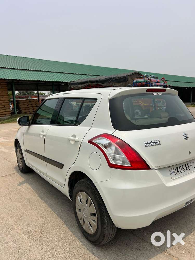 Maruti Suzuki Swift Vxi With Abs, 2013, Petrol