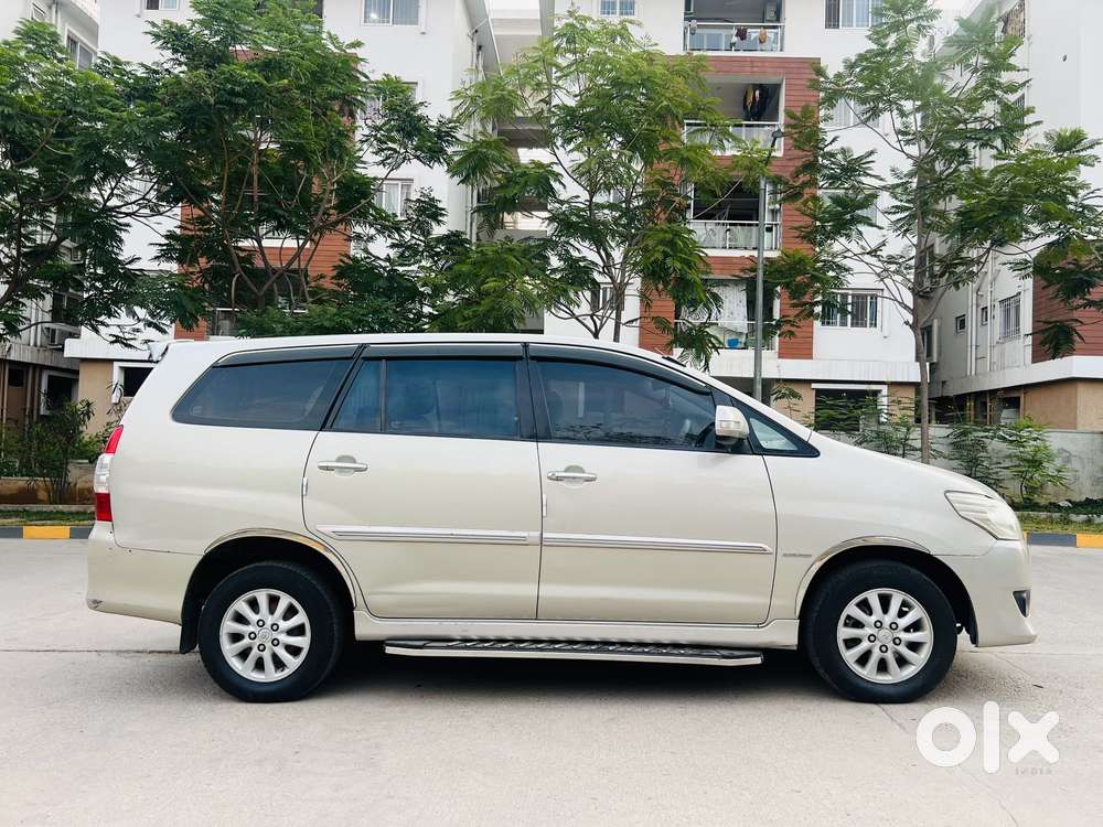 Toyota Innova 2.5 V 7 Str, 2013, Diesel