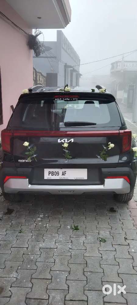 Kia Sonet 2024 Petrol Well Maintained
