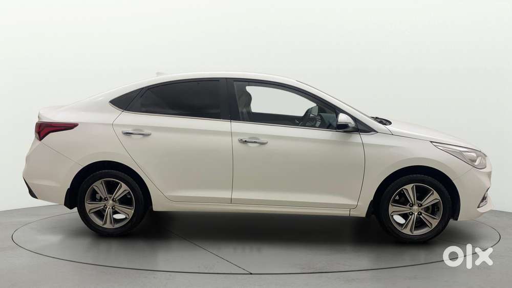 Hyundai Verna 1.6 Vtvt Sx, 2019, Petrol