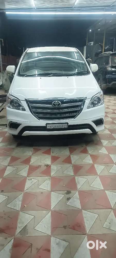 Toyota Innova 2009 Diesel 360000 Km Driven