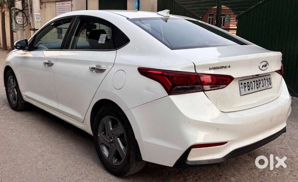 Hyundai Verna, 2018, Diesel