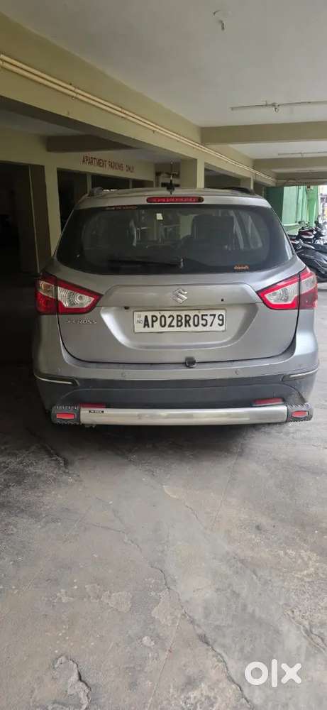 Maruti Suzuki S-cross 2017 Diesel Well Maintained