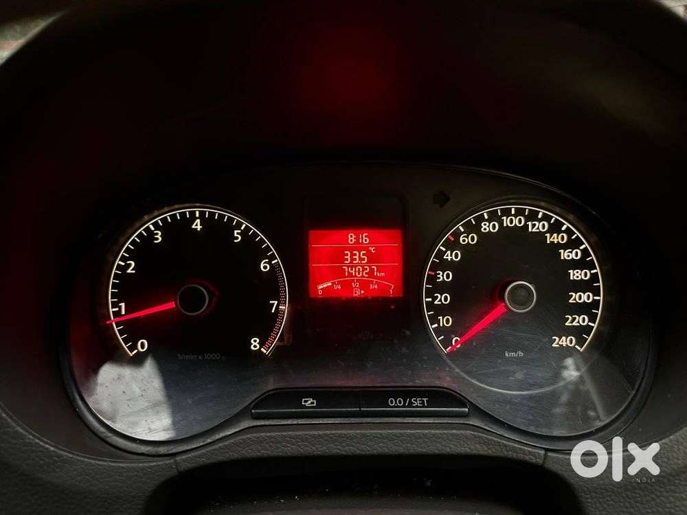 Volkswagen Vento, 2011, Petrol