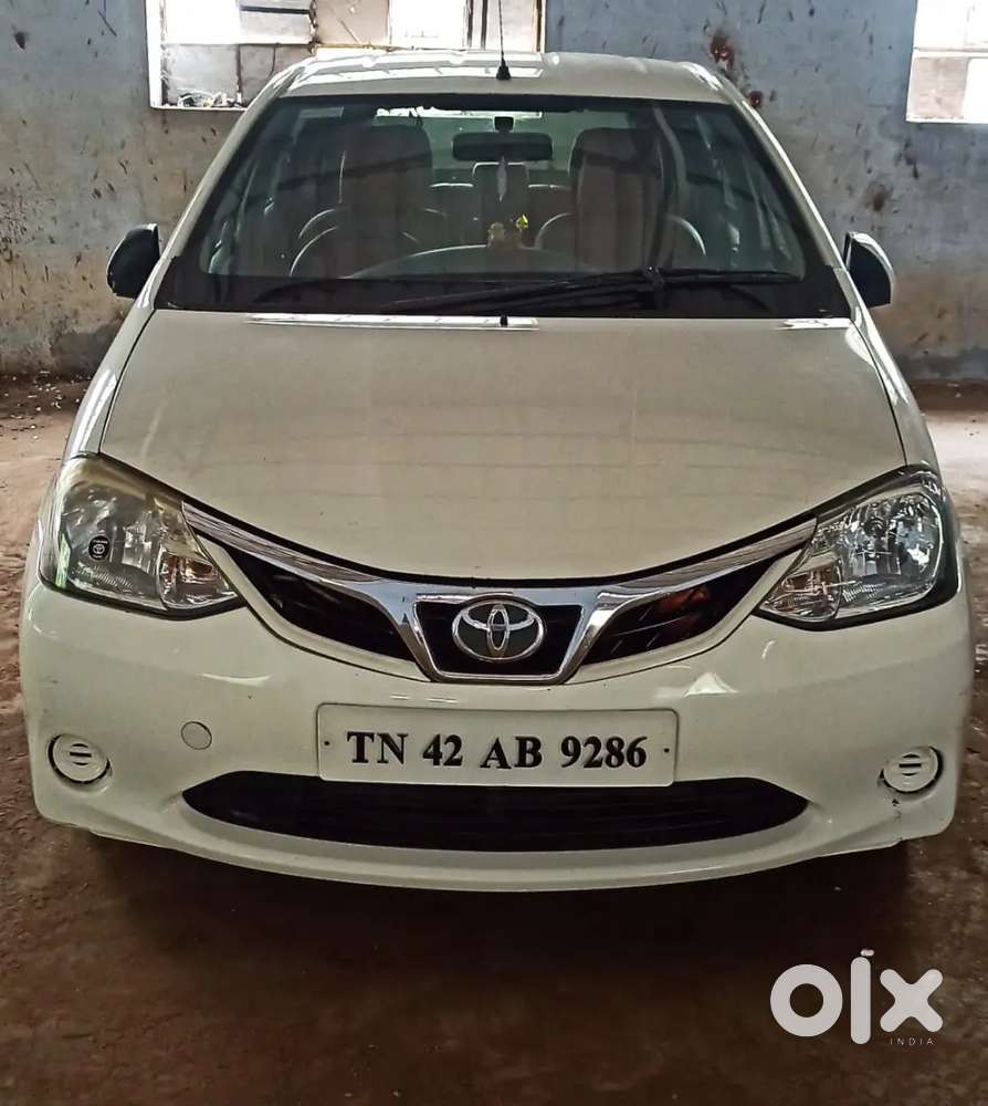 Toyota Etios Liva Gd 2018 Diesel 130000 Km Driven