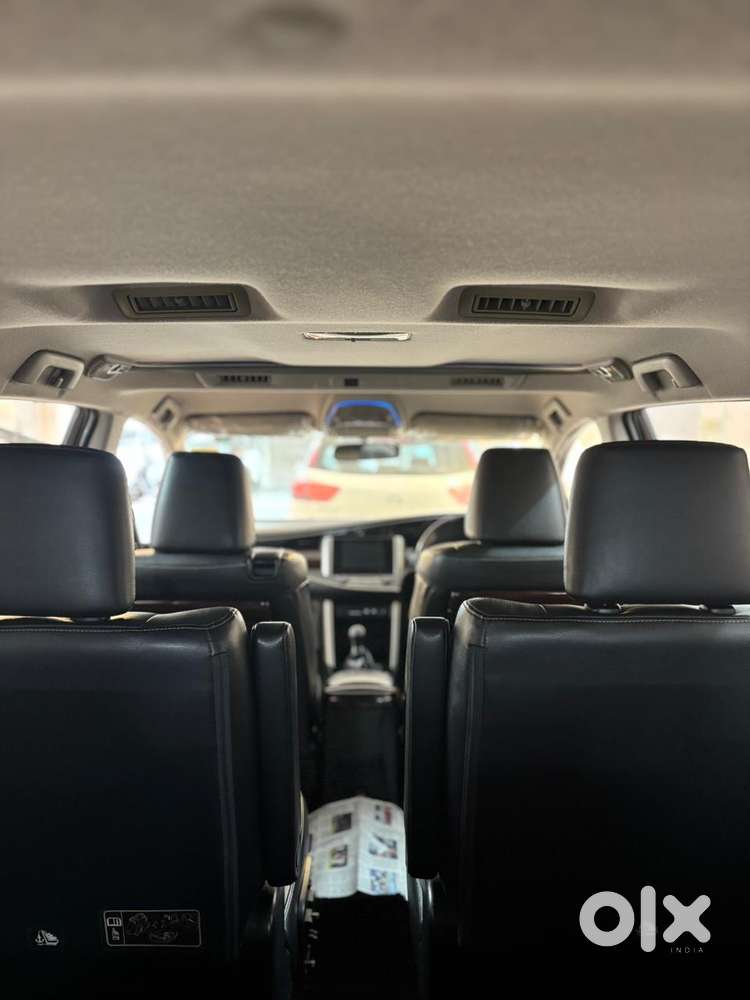 Toyota Innova Crysta 2.4 Z 7 Str, 2016, Diesel