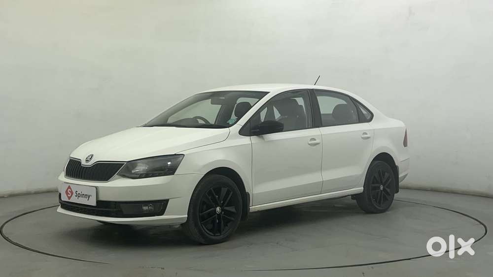 Skoda Rapid 1.0 Ambition Tsi, 2021, Petrol