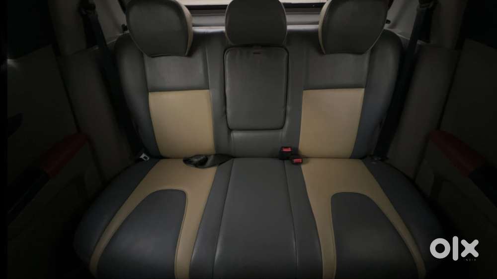 Mahindra Kuv 100 2016-2017 Mfalcon G80 K8, 2016, Petrol