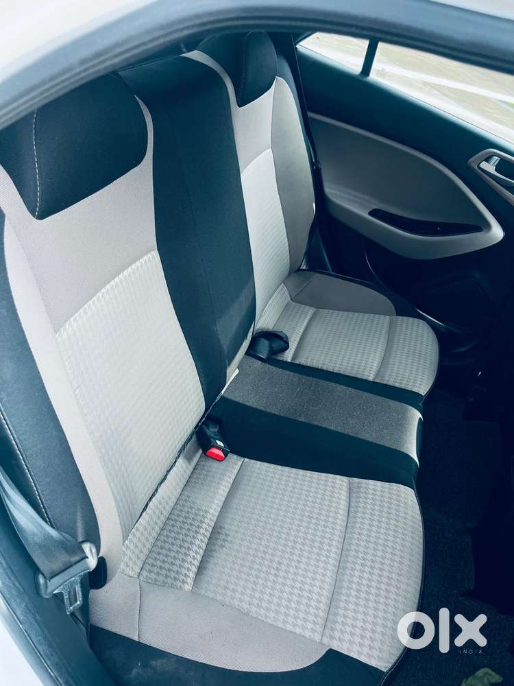 Hyundai I20 Magna 1.2 Mt, 2020, Petrol