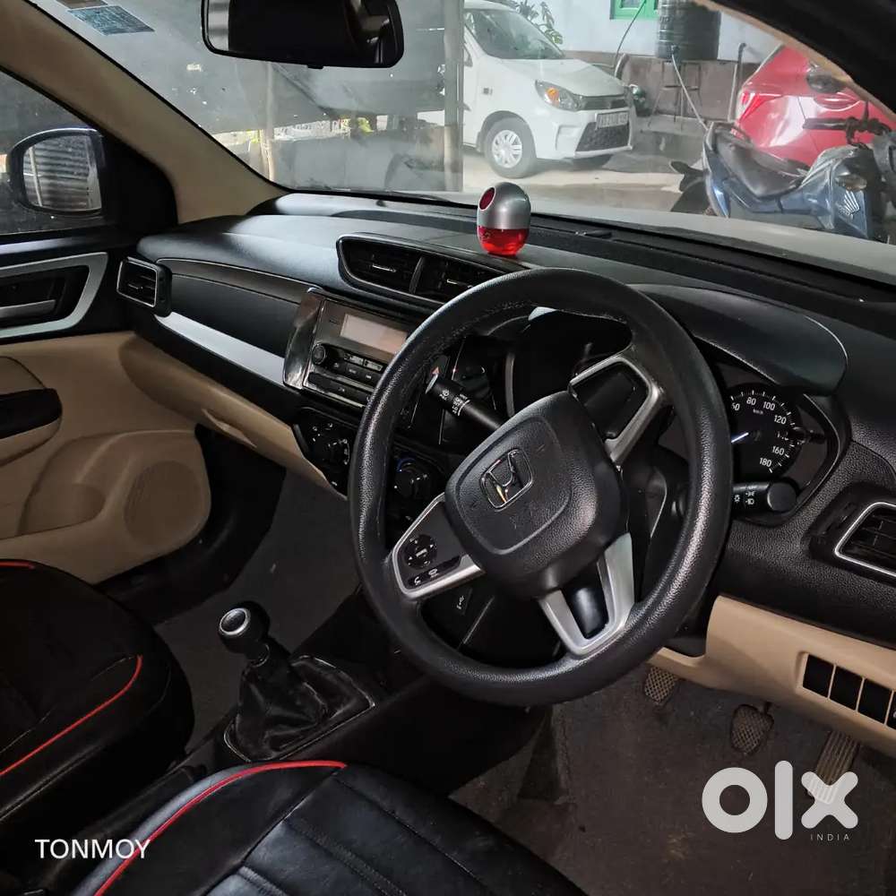 Honda Amaze 2nd Gen 2025 Petrol 6000 Km Driven