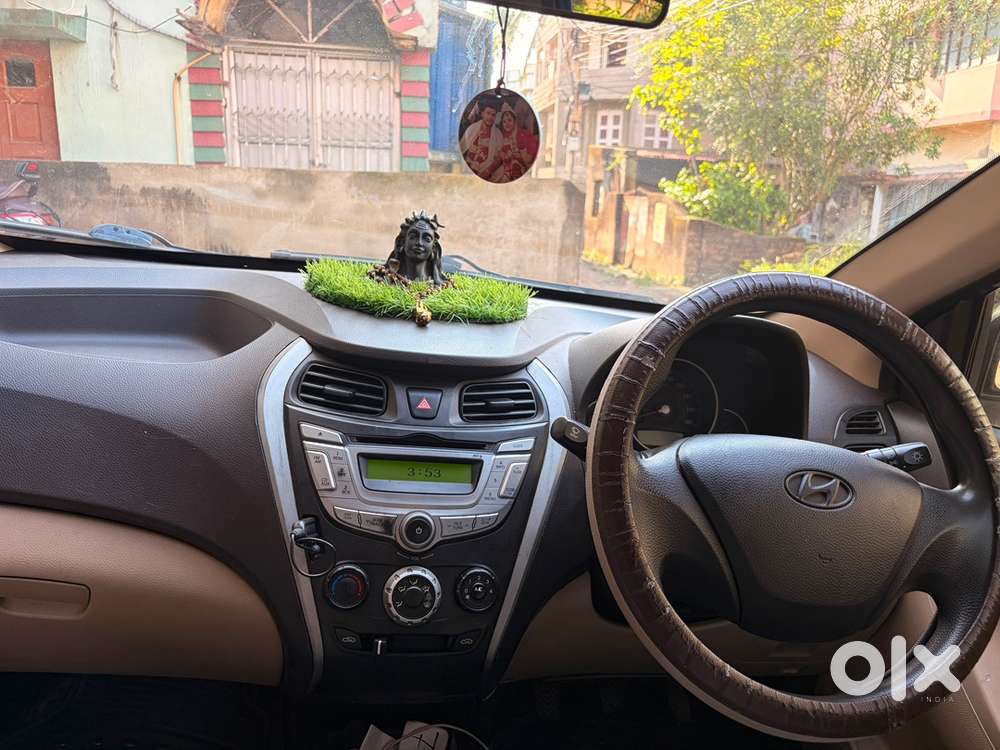 Hyundai Eon Magna 2013